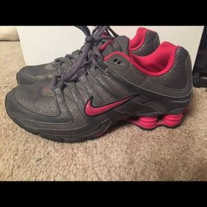 Nike Shocks